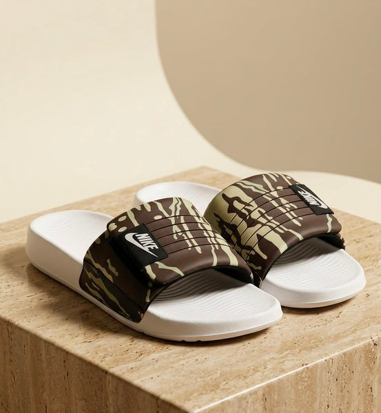 NK Off-Court Adjust - Camo-Brown/White